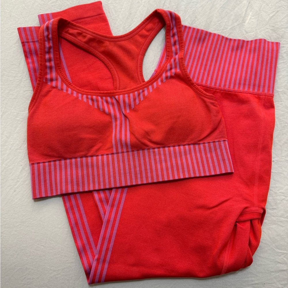 Sage Collective Women’s Seamless Leggings with Sports Bra